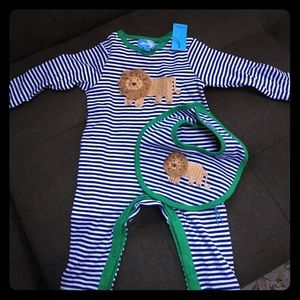 Albetta onesie